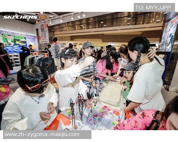 潮流运动品牌阛阓启幕，多元出现运动+、科技+和可继续+